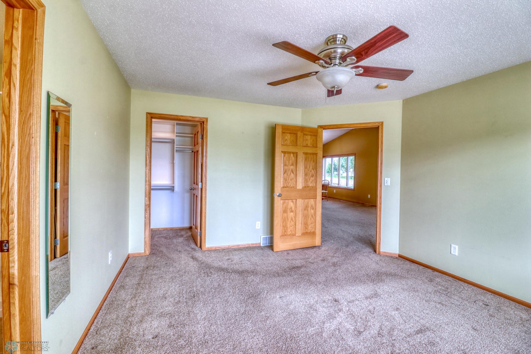 Primary Bedroom1_4.jpg