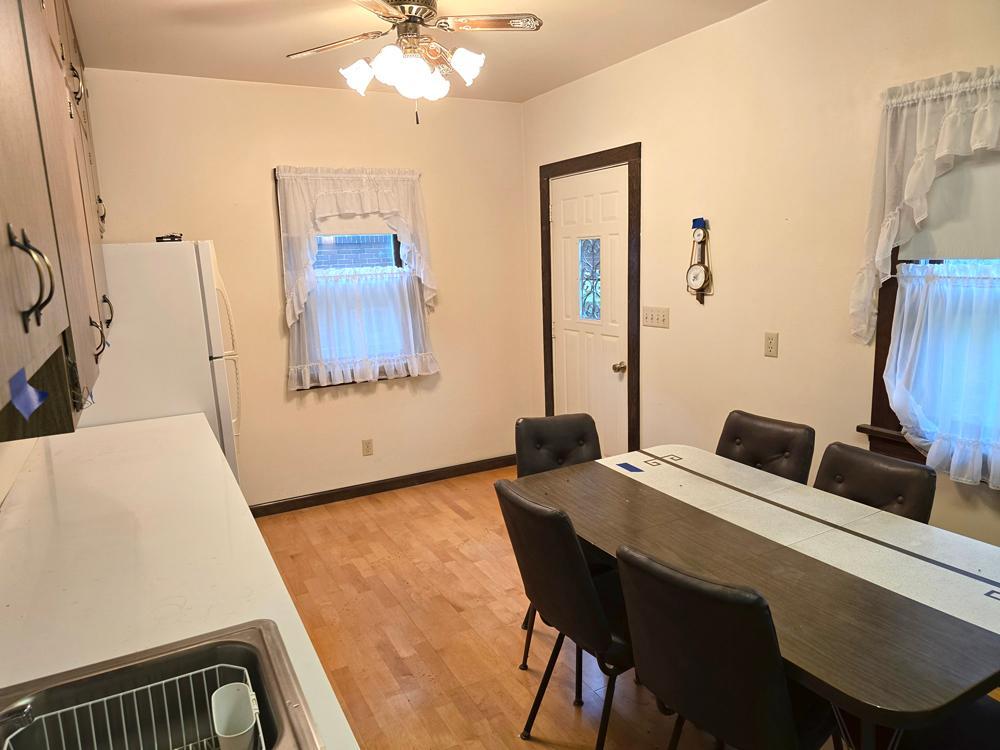 kitchen3.jpg