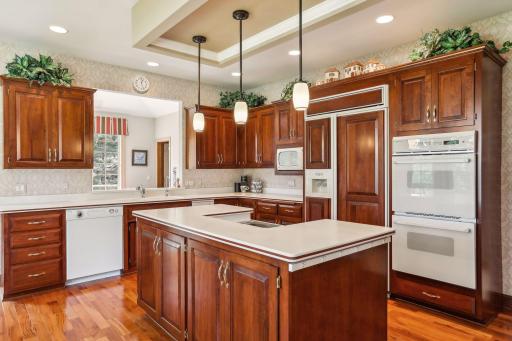 14 Ridge Road, Saint Paul, MN 55127