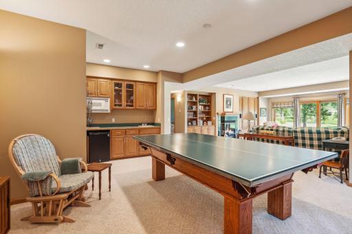 14 Ridge Road, Saint Paul, MN 55127