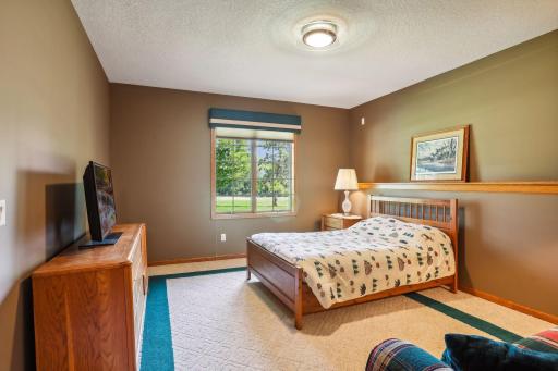 14 Ridge Road, Saint Paul, MN 55127