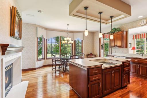 14 Ridge Road, Saint Paul, MN 55127