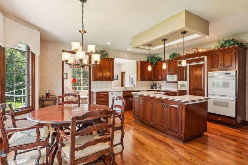 14 Ridge Road, Saint Paul, MN 55127