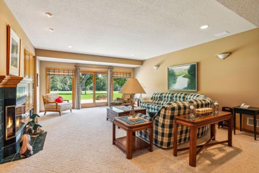 14 Ridge Road, Saint Paul, MN 55127