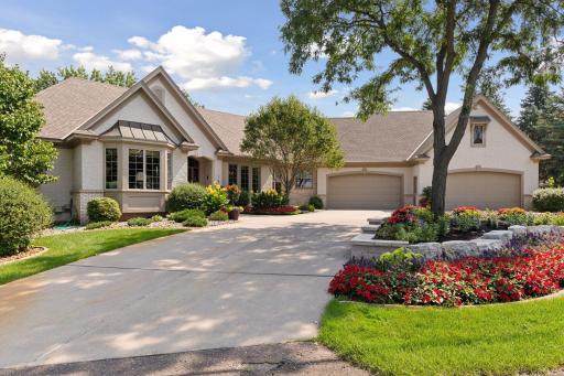 14 Ridge Road, Saint Paul, MN 55127