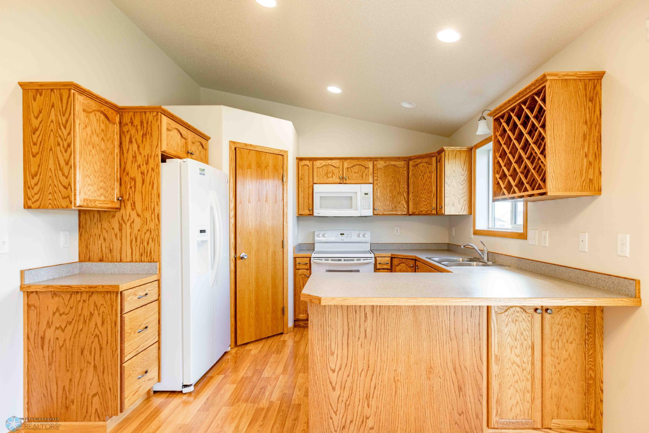 1813 43rd Ave S Moorhead-12.jpg