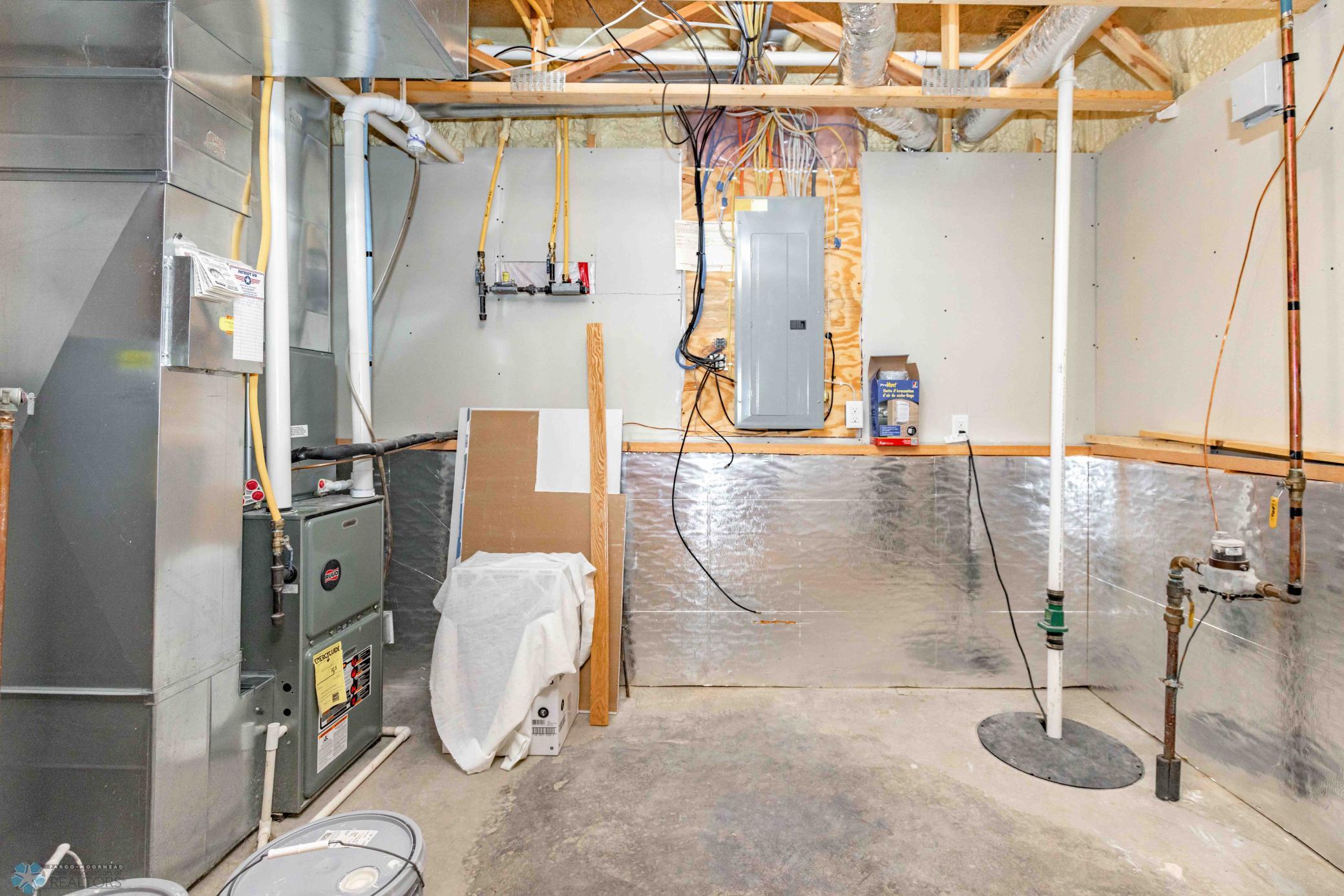 Laundry Room/Utility Room