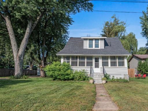 868 3rd Street SE, Forest Lake, MN 55025