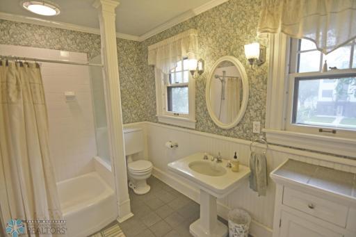 BATH 2 738 - Copy (2).jpg