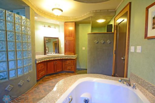 Copy of BATH 1 650 - Copy (2).jpg