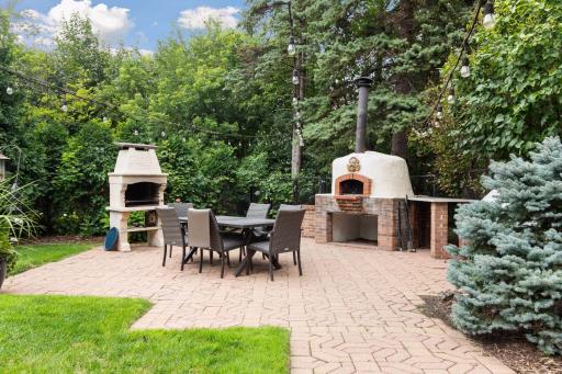 6 Crocus Hill, Saint Paul, MN 55102