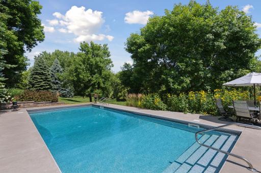 790 Navajo Road W, Hamel, MN 55340