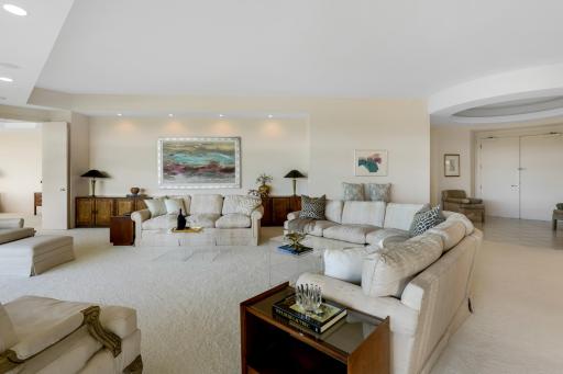8301 Creekside Circle, 830, Minneapolis, MN 55437
