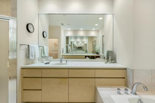 8301 Creekside Circle, 830, Minneapolis, MN 55437