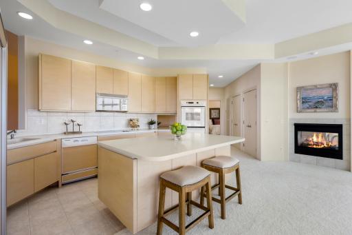 8301 Creekside Circle, 830, Minneapolis, MN 55437