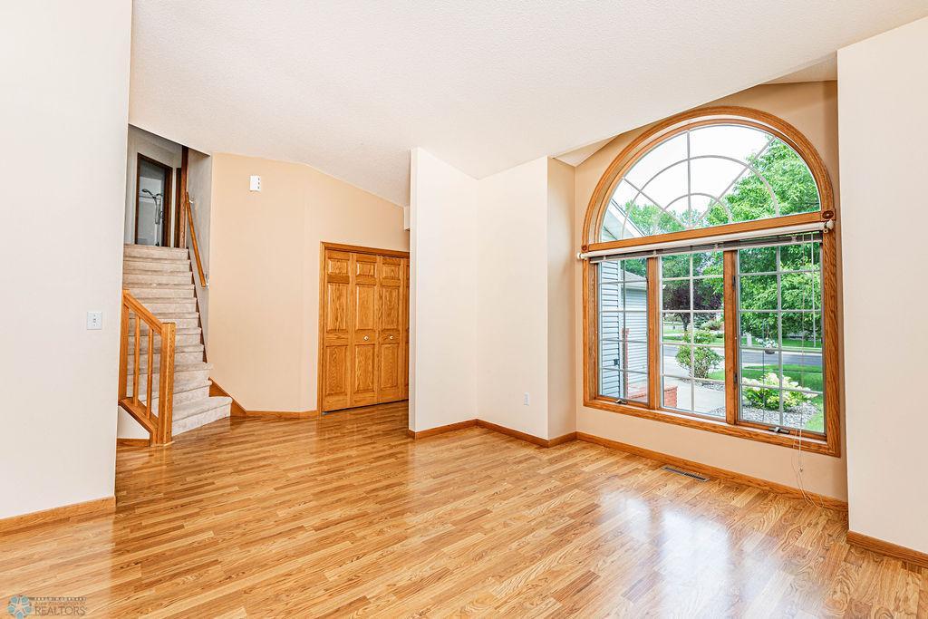 Open Bright Main Floor