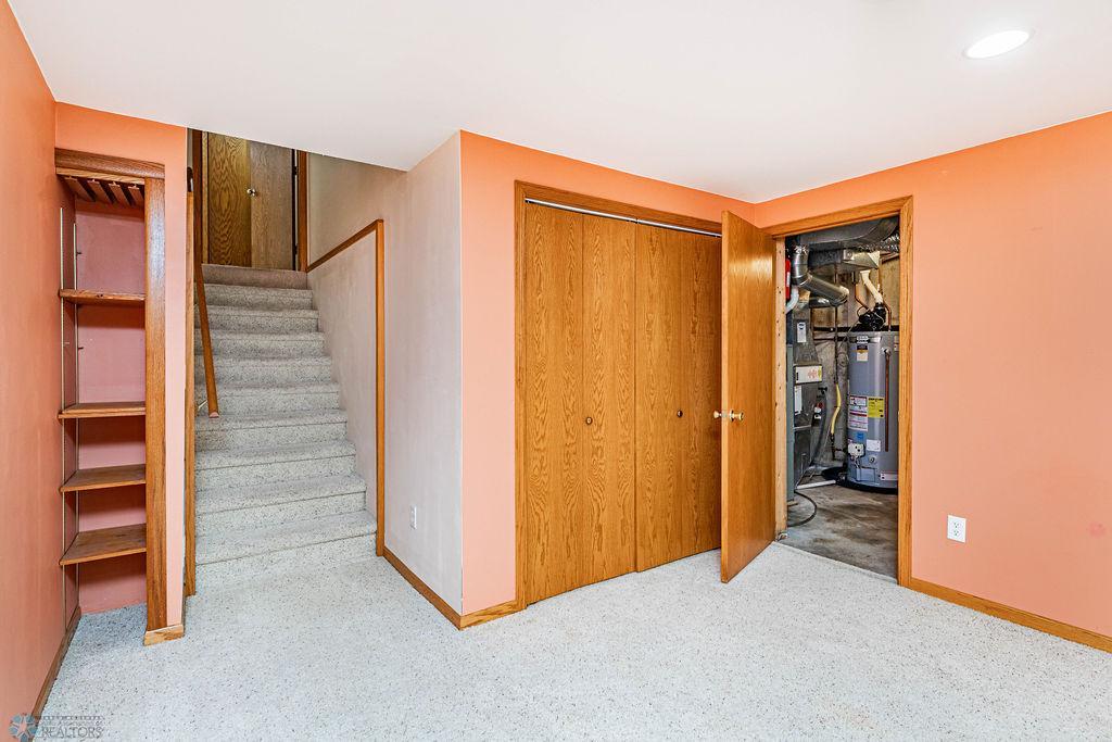 Mech Room to Right Stairway Up