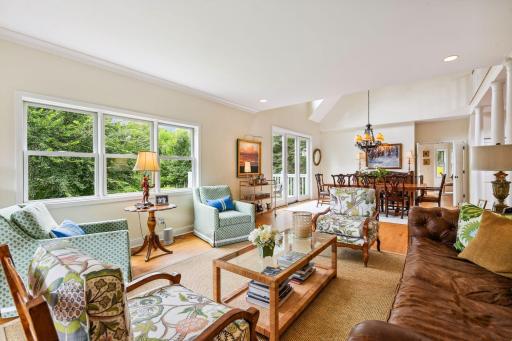 1100 Knoll Manor Road, Long Lake, MN 55356
