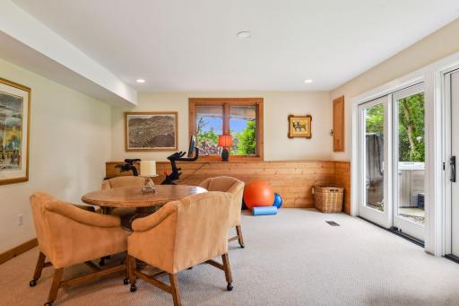 1100 Knoll Manor Road, Long Lake, MN 55356