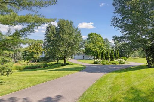 1100 Knoll Manor Road, Long Lake, MN 55356
