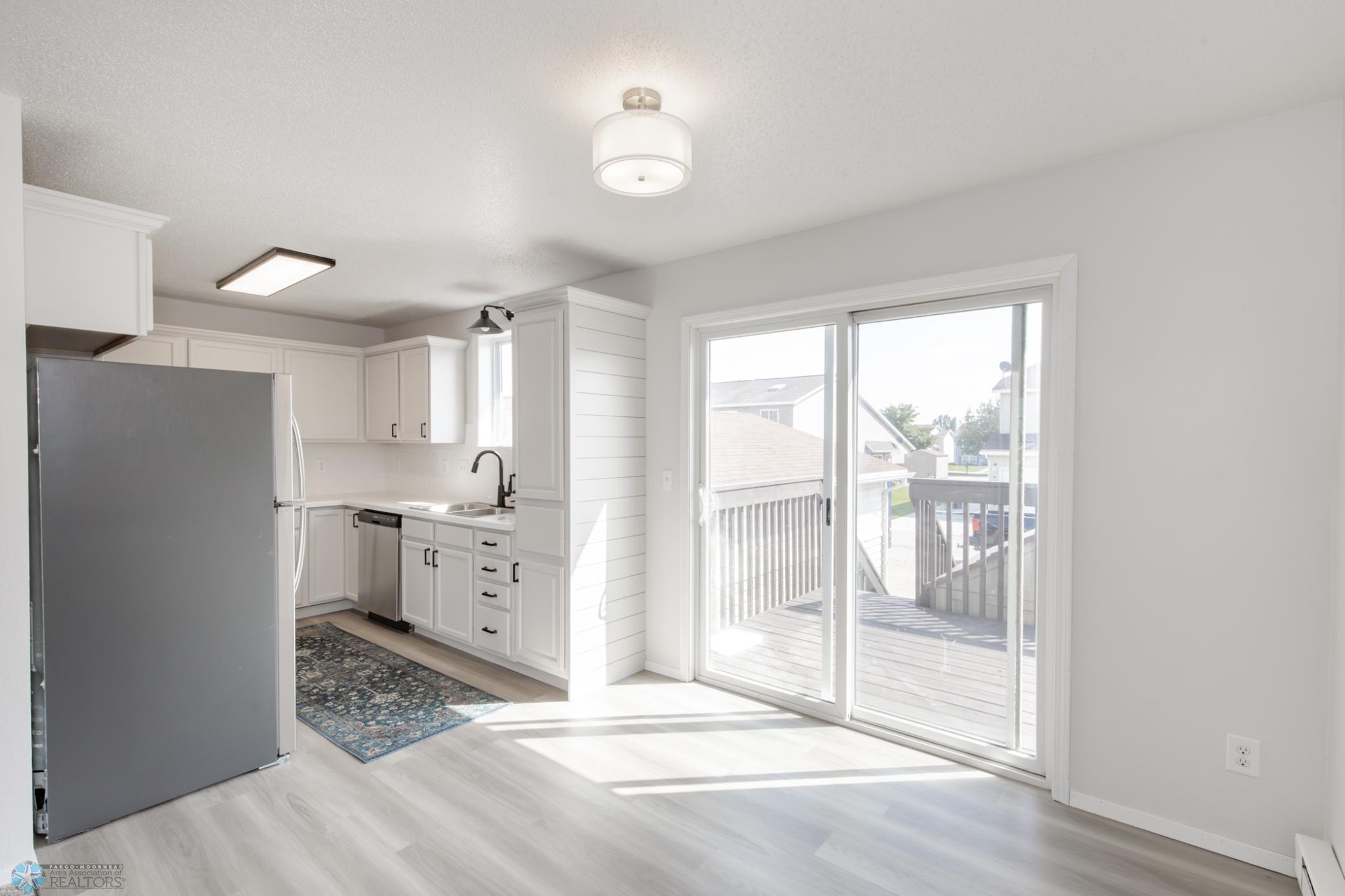 Kitchen / Dining