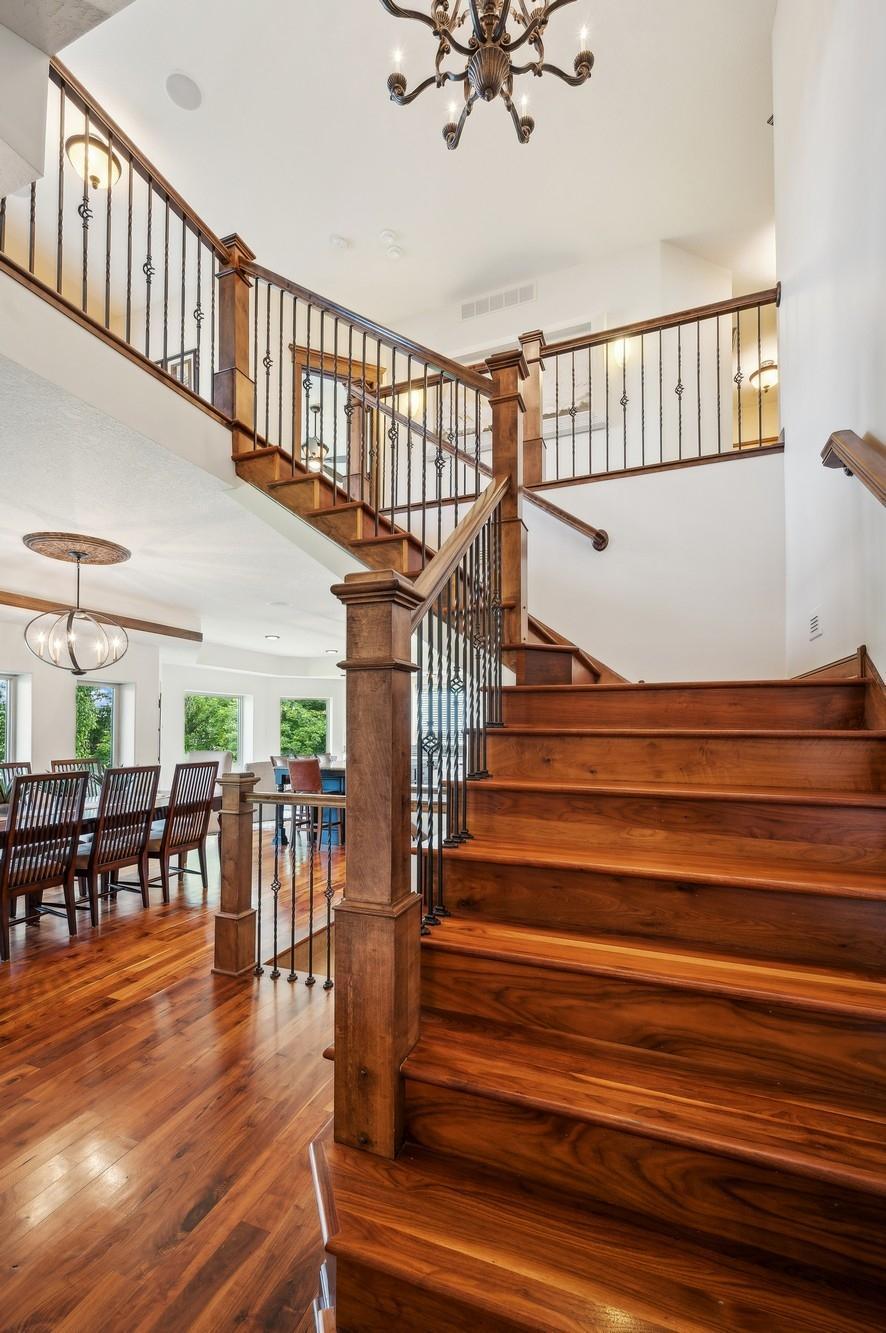 Very wide staircase to access the upper level