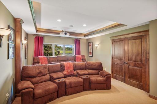 60 Crabapple Lane, Excelsior, MN 55331