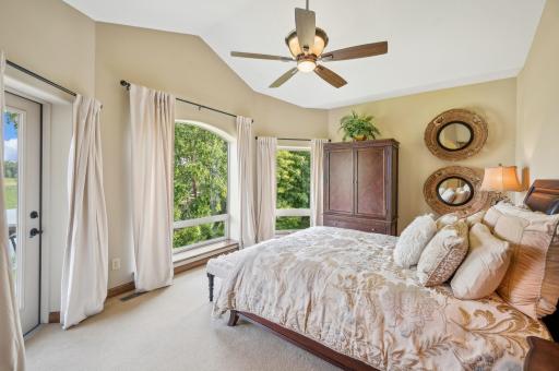 60 Crabapple Lane, Excelsior, MN 55331