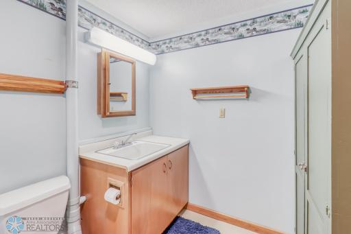 25651 County Highway 22, Detroit Lakes, MN 56501