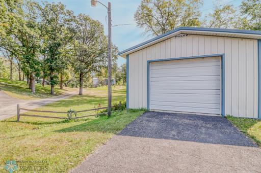 25651 County Highway 22, Detroit Lakes, MN 56501