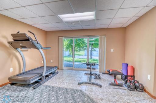 Ample space for home gym, game room, use it as best suits your lifestyle!