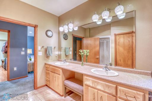25651 County Highway 22, Detroit Lakes, MN 56501