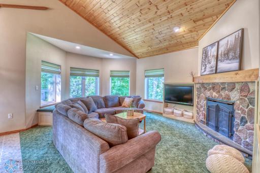 25651 County Highway 22, Detroit Lakes, MN 56501