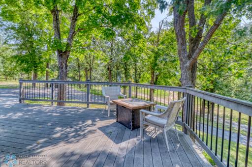 Enjoy your coffee and enjoy the natural beauty around you!