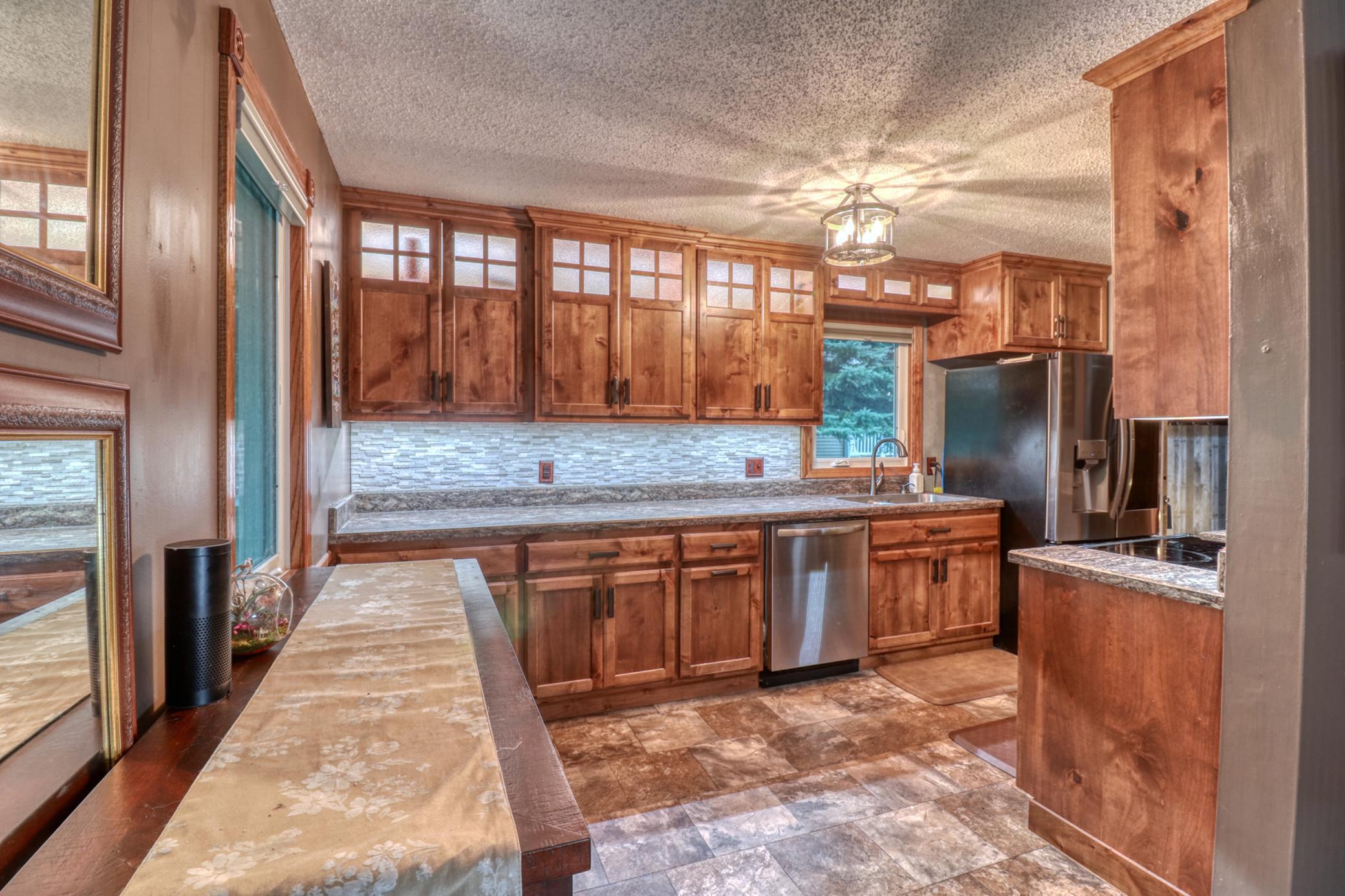 Kitchen1_8.jpg