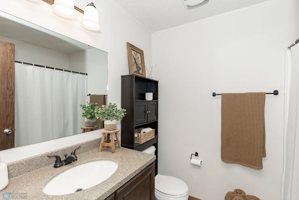 Bathroom 3- Full Bath
