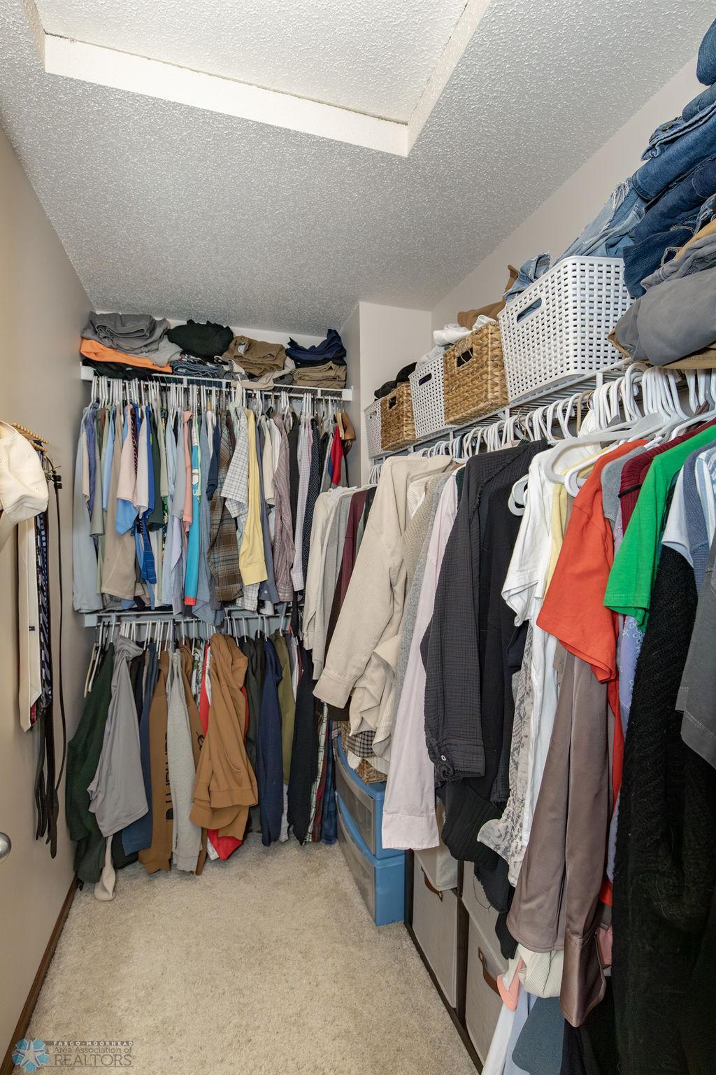 Walk-in Closet