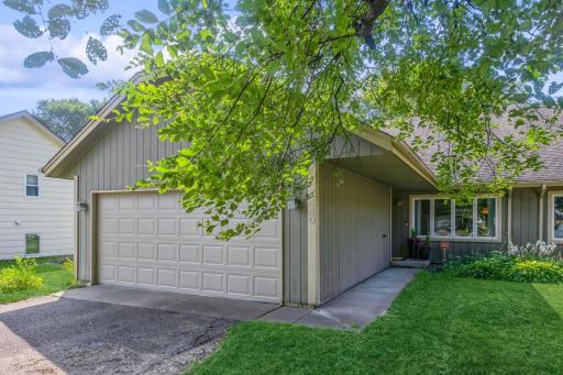 7440 Vinewood Way, Maple Grove, MN 55311