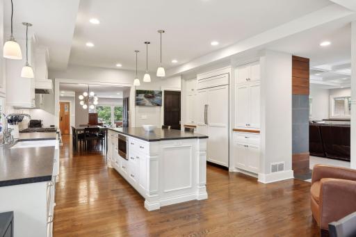 2053 Upper Saint Dennis Road, Saint Paul, MN 55116
