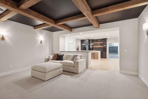 720 Lanewood Lane N, Plymouth, MN 55447