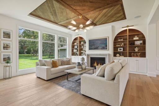 720 Lanewood Lane N, Plymouth, MN 55447