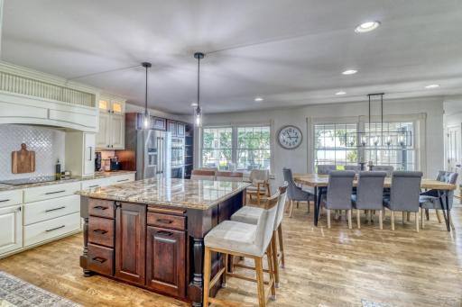 1020 W Lake Drive, Detroit Lakes, MN 56501