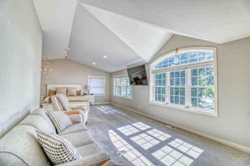 1020 W Lake Drive, Detroit Lakes, MN 56501