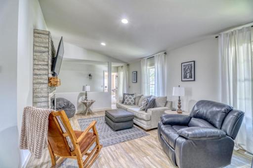 1020 W Lake Drive, Detroit Lakes, MN 56501