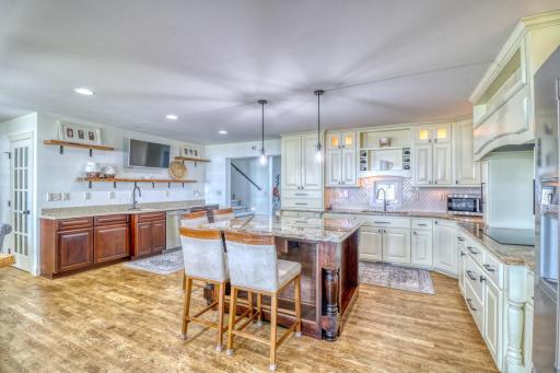 1020 W Lake Drive, Detroit Lakes, MN 56501