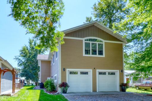 1020 W Lake Drive, Detroit Lakes, MN 56501