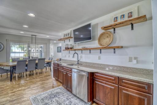 1020 W Lake Drive, Detroit Lakes, MN 56501