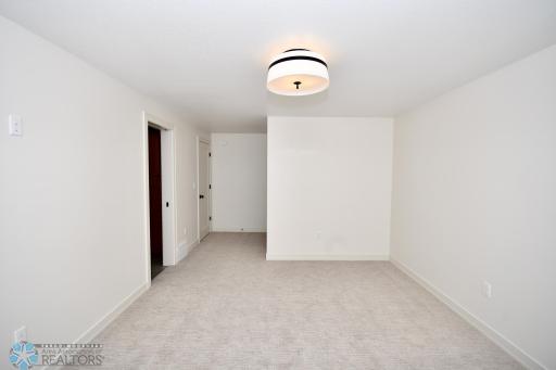 6288 Cattail Cove S, Fargo, ND 58104