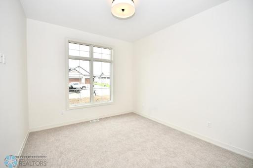 6288 Cattail Cove S, Fargo, ND 58104