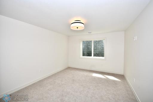 6288 Cattail Cove S, Fargo, ND 58104